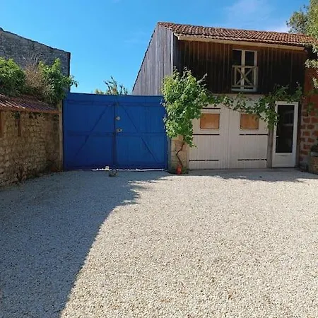 La Chay Nous Hébergement de vacances *