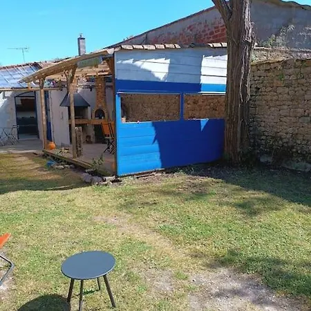 La Chay Nous Hébergement de vacances *