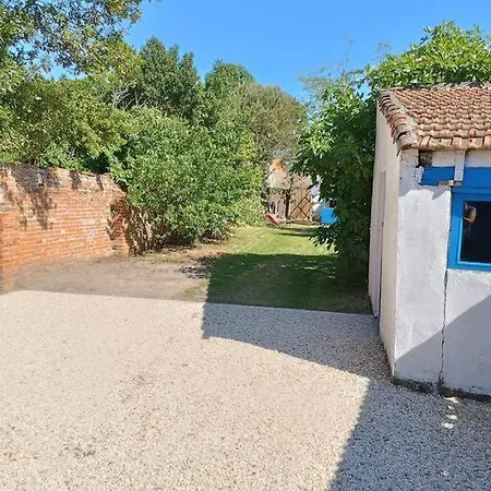 Hébergement de vacances La Chay Nous *
