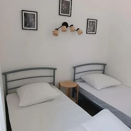 Hébergement de vacances La Chay Nous *